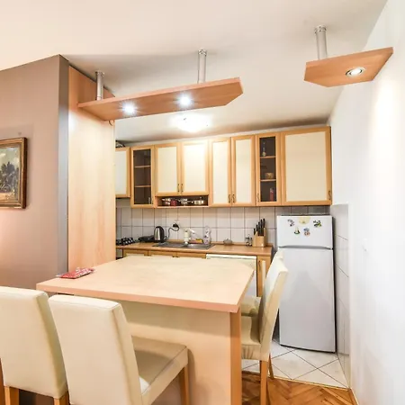 Visnjik Pines * Sarajevo