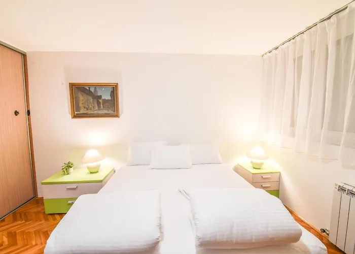 Visnjik Pines Sarajevo